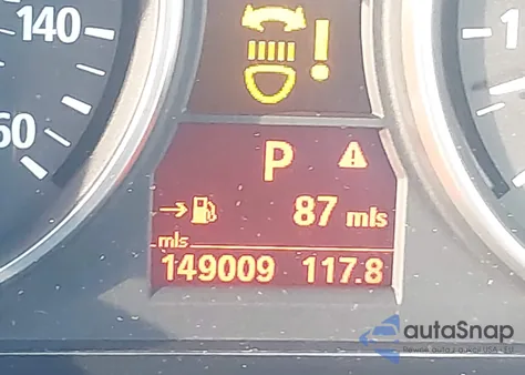 2006 BMW 330Xi z USA, uszkodzony, nr VIN WBAVD33546KV64991